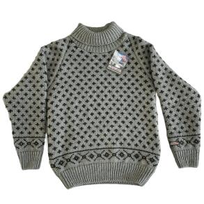 Raglan sweater Lys grn 100% uld