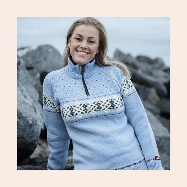 Lysebl norsk strik 100% uld