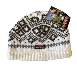 Strikhue med flot mnster 100% uld