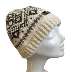 Strikhue med flot mnster 100% uld