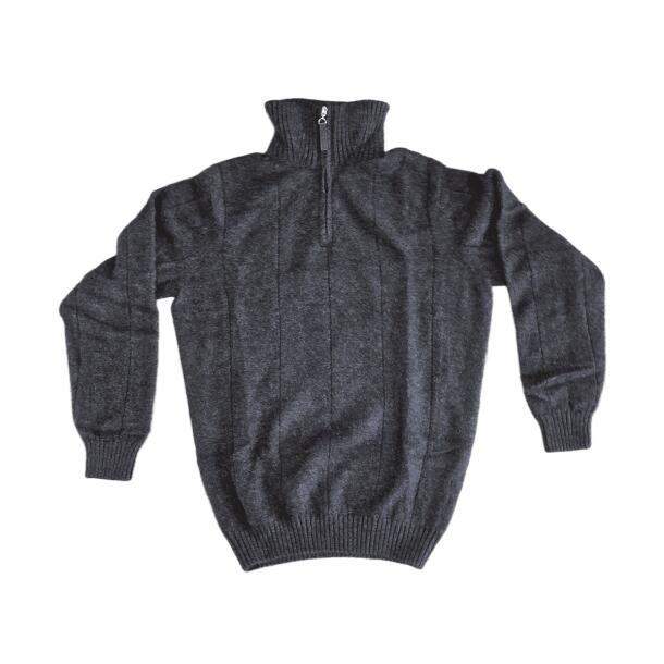 Noble Wilde Pullover sort med lynls