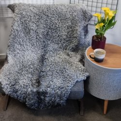 Gottlandsk Lammeskind gr�t kr�llet vaskbar 130 cm - 8021