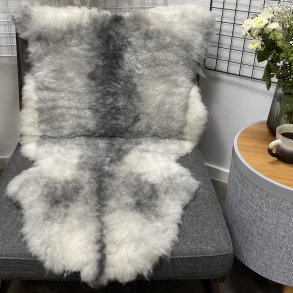 Islandsk klippet lammeskind naturligt gr� str L  3932