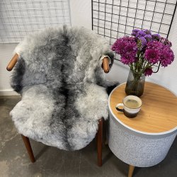 Islandsk klippet lammeskind gr� str M 2913