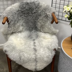 Islandsk klippet lammeskind gr� str M 2916