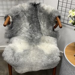 Islandsk klippet lammeskind gr� str M 2920