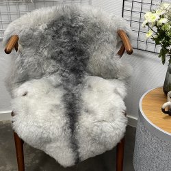 Islandsk klippet lammeskind gr� str M 2926