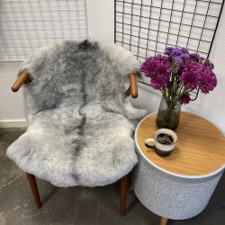 Islandsk klippet lammeskind gr� str M 2926