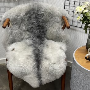 Islandsk klippet lammeskind gr� str M 2926