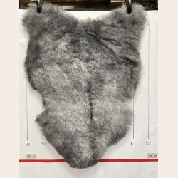 Islandsk klippet lammeskind gr� str M 2934