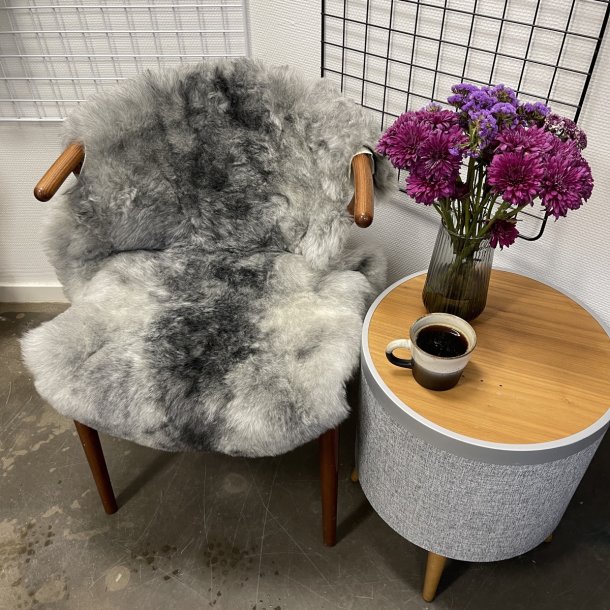 Islandsk klippet lammeskind gr� str M 2937