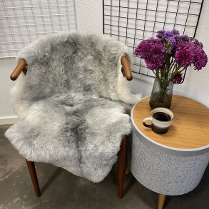 Islandsk klippet lammeskind gr� str M 2941