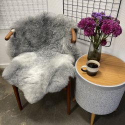 Islandsk klippet lammeskind gr� str M 2942