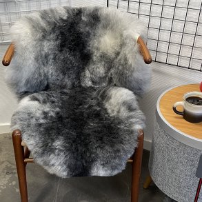 Islandsk klippet lammeskind gr� str M 2922