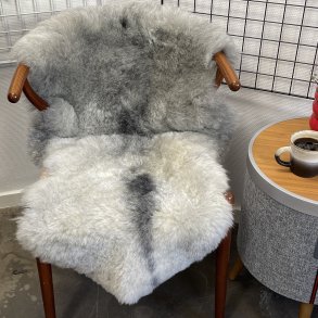 Islandsk klippet lammeskind gr� str M 2927