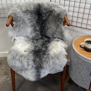 Islandsk klippet lammeskind gr� str M 2929