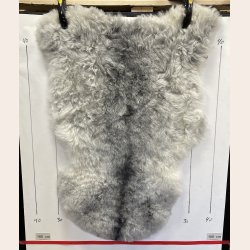Islandsk klippet lammeskind gr� str M 2930
