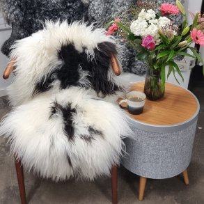 Islandsk lammeskind langh�ret plettet str M - 2219