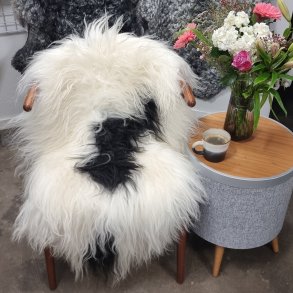 Islandsk lammeskind langh�ret plettet str M - 2222