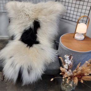 Islandsk lammeskind plettet str XL 4214