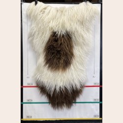 Islandsk lammeskind plettet str XL 4215