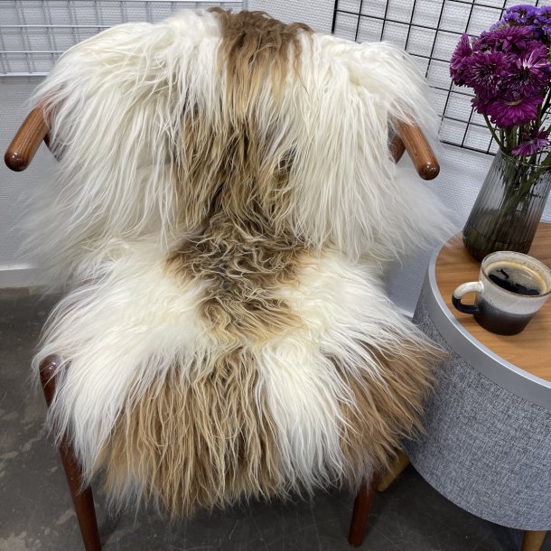 Islandsk lammeskind langh�ret brunt str M - 2330