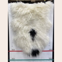 Islandsk lammeskind langh�ret plettet str M - 2218