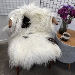 Islandsk lammeskind langh�ret plettet str M - 2223