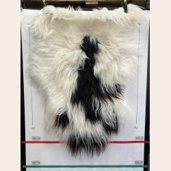 Islandsk lammeskind langh�ret plettet str M - 2226