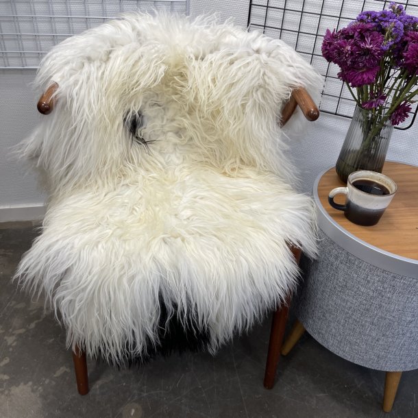 Islandsk lammeskind langh�ret plettet str M - 2230