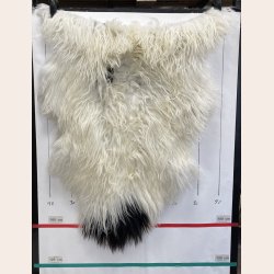 Islandsk lammeskind langh�ret plettet str M - 2230