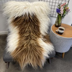 Islandsk lammeskind langh�ret naturligt brunplettet str L - 3267
