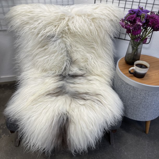 Islandsk lammeskind langh�ret plettet str XL - 4222