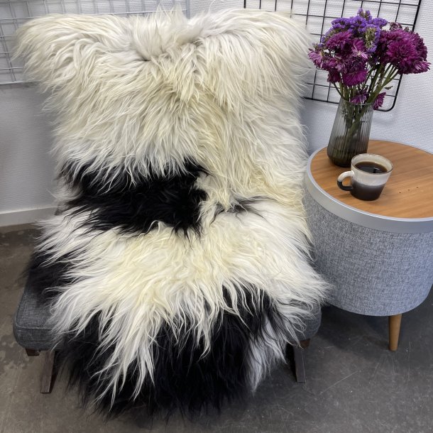 Islandsk lammeskind langh�ret plettet str XL - 4223