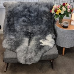 Islandsk klippet lammeskind naturligt gr str L  3926