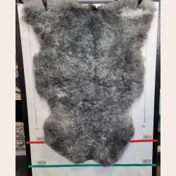 Islandsk klippet lammeskind naturligt gr str L  3928