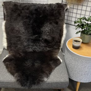 Islandsk klippet lammeskind plettet str L 3725