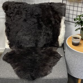 Islandsk klippet lammeskind plettet str L 3726