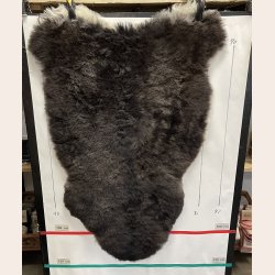 Kopi af Islandsk klippet lammeskind plettet str L 3727