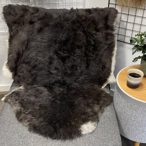 Islandsk klippet lammeskind plettet str L 3730