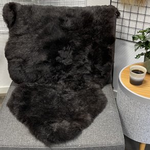 Islandsk klippet lammeskind plettet str L 3738