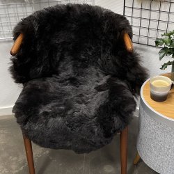 Islandsk klippet lammeskind plettet str M 2728