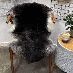 Islandsk klippet lammeskind plettet str M 2732