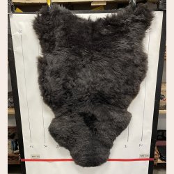 Islandsk klippet lammeskind plettet str M 2733