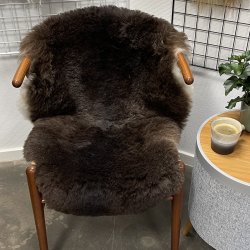 Islandsk klippet lammeskind plettet str M 2735