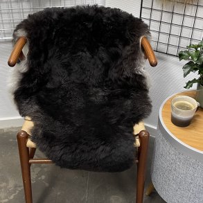 Islandsk klippet lammeskind plettet str M 2738