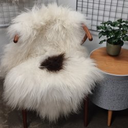 Islandsk lammeskind langhret plettet str M - 2222