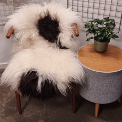 Islandsk lammeskind langhret plettet str M - 2223