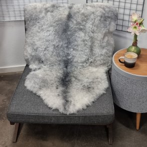 Islandsk klippet lammeskind gr� str M 2912