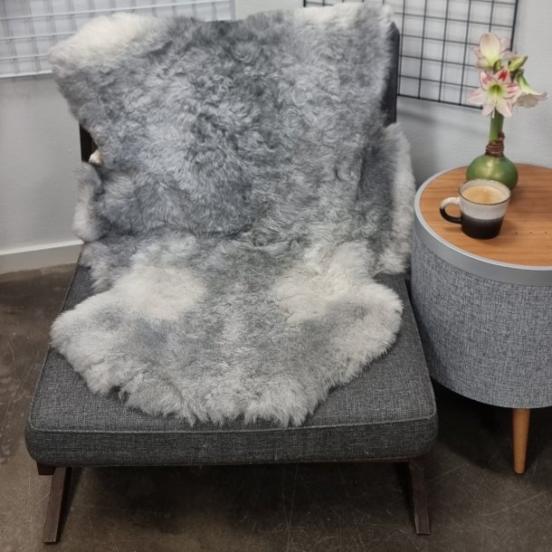 Islandsk klippet lammeskind gr� str M 2916